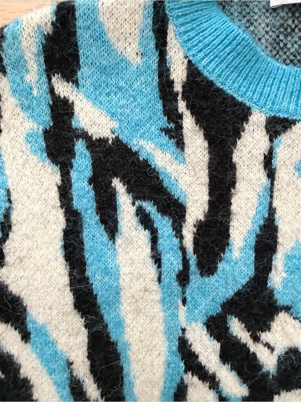 Zara Jacquard Animal Print Sweater Blue Black White Size S - Picture 7 of 11